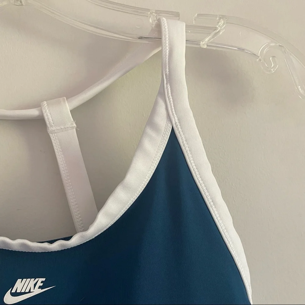 Nike racerback sports